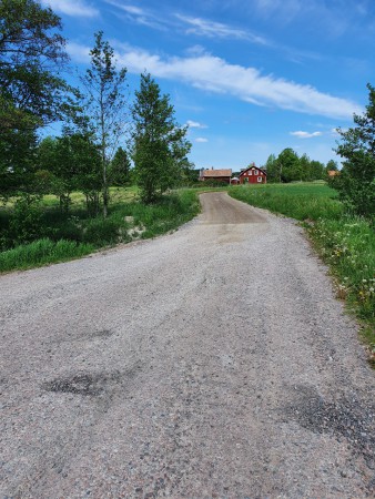 Sväng vänster mot Bälinge Åloppe