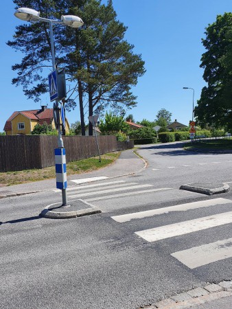 Gå in på Regins väg.