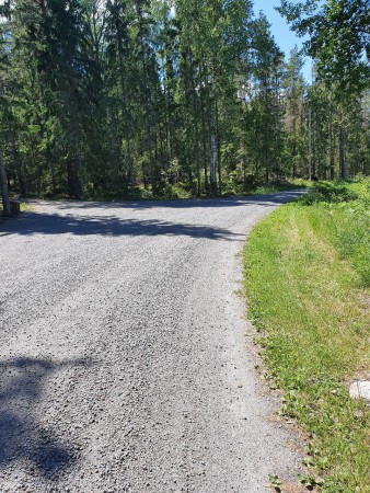 Rakt fram mot Almungevägen